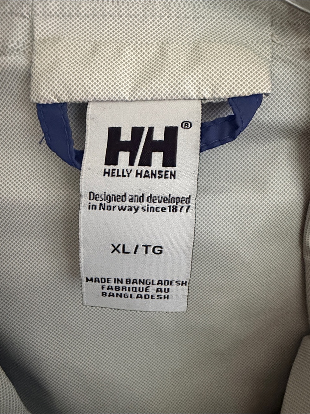 Helly Hansen Blue Hooded Men’s Waterproof Rain Jacket with White Lining, XL - Picture 3 of 6